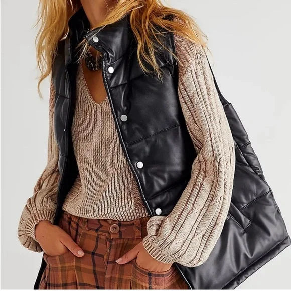 Free People When It Rains Sweater NWT - Picture 10 of 16